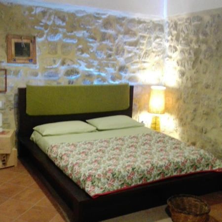 Giro Di Vite Villa Rocca Imperiale Ngoại thất bức ảnh